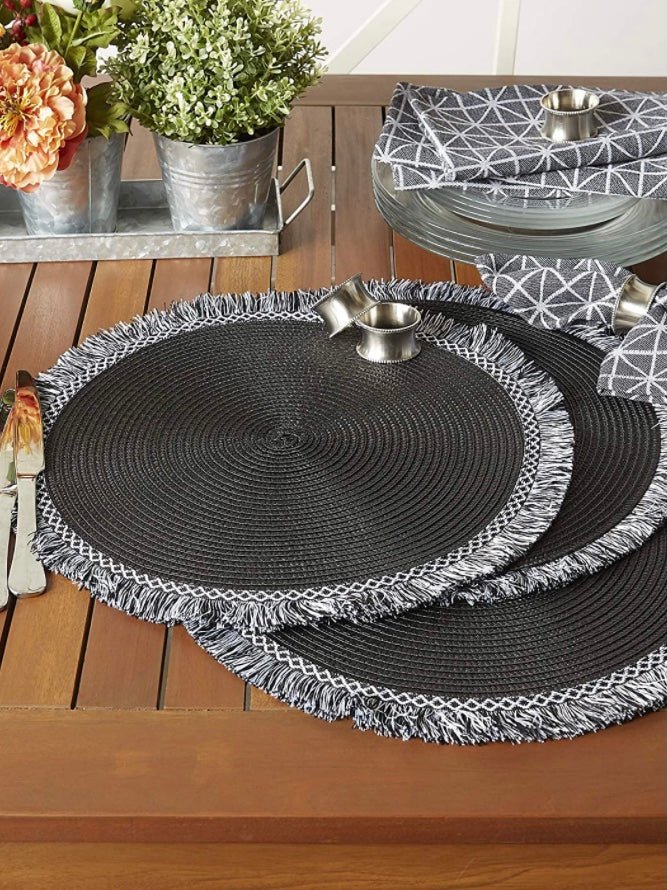Set of 6 black round placemats - Wapas