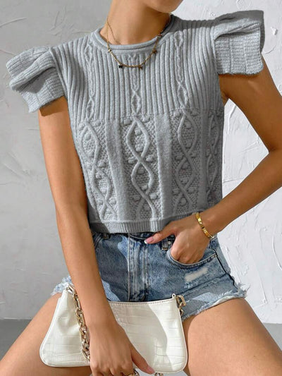 Gray knitted ruffles shoulders top