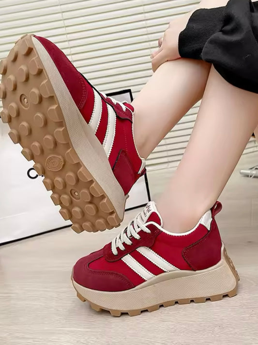 Hilda sneakers shoes