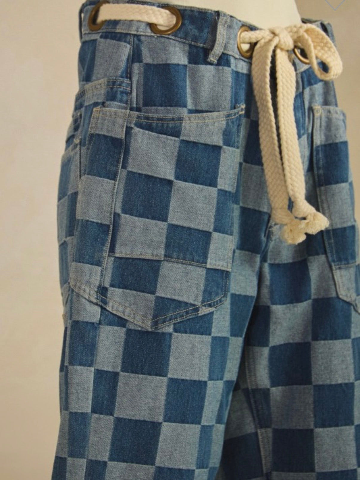 Square tie laces relaxed fit jeans pants