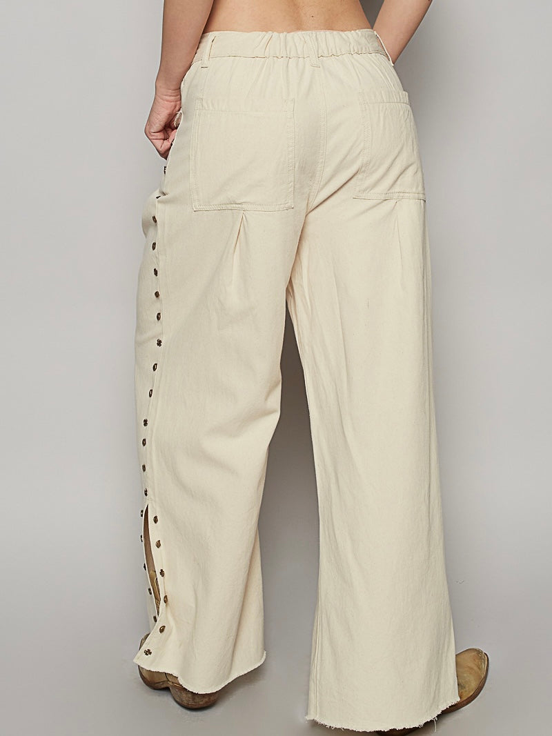 Oatmilk open wide leg spikes jeans