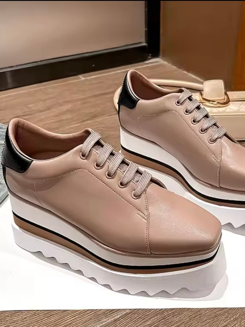 Lace up solid colors oxfords