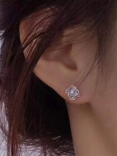 Gold shamrock earrings