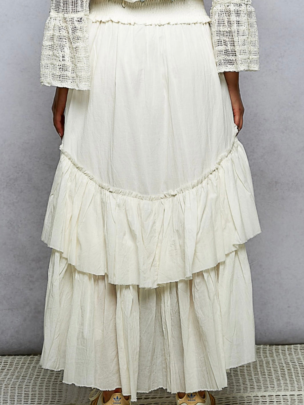 Beige lace floral maxi skirt
