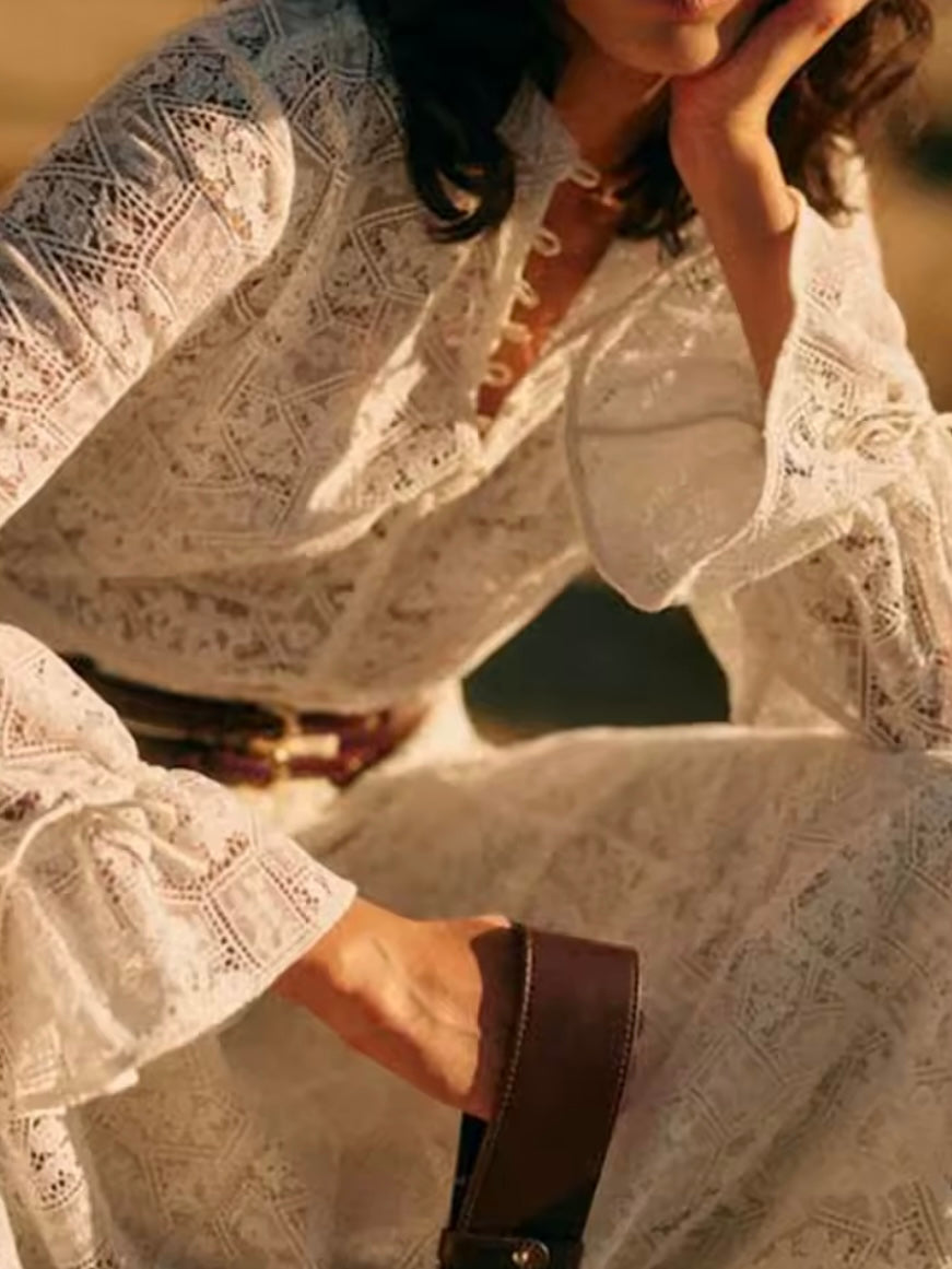White lace long sleeves shirt