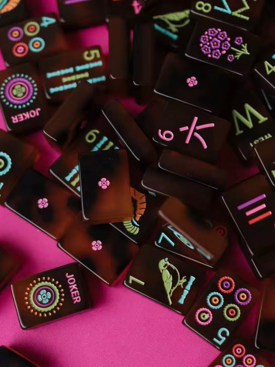 Brown, birds and flowers Mahjong tiles set