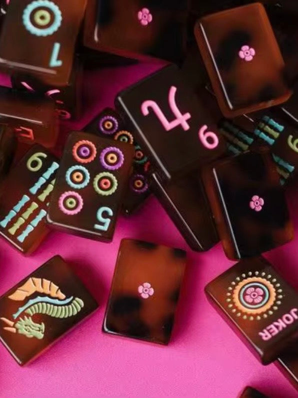 Brown, birds and flowers Mahjong tiles set