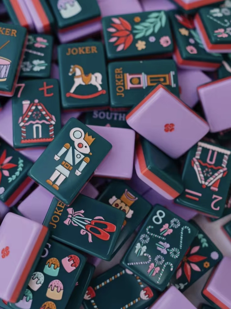 Christmas Mahjong tiles set