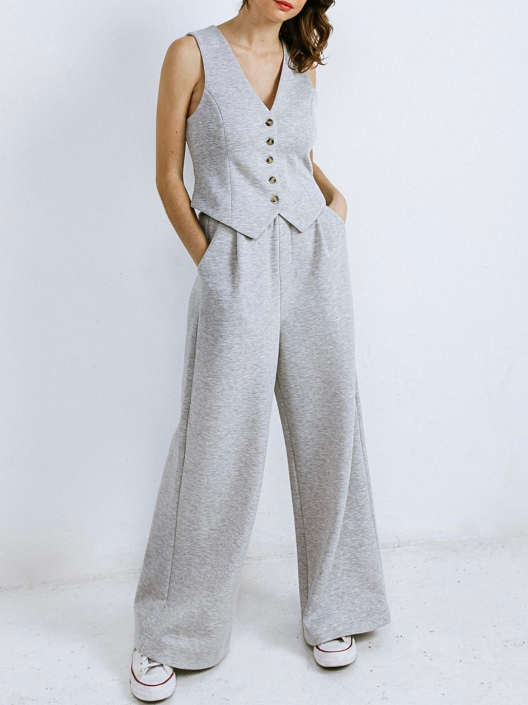 Gray set of 2 vest top and pants