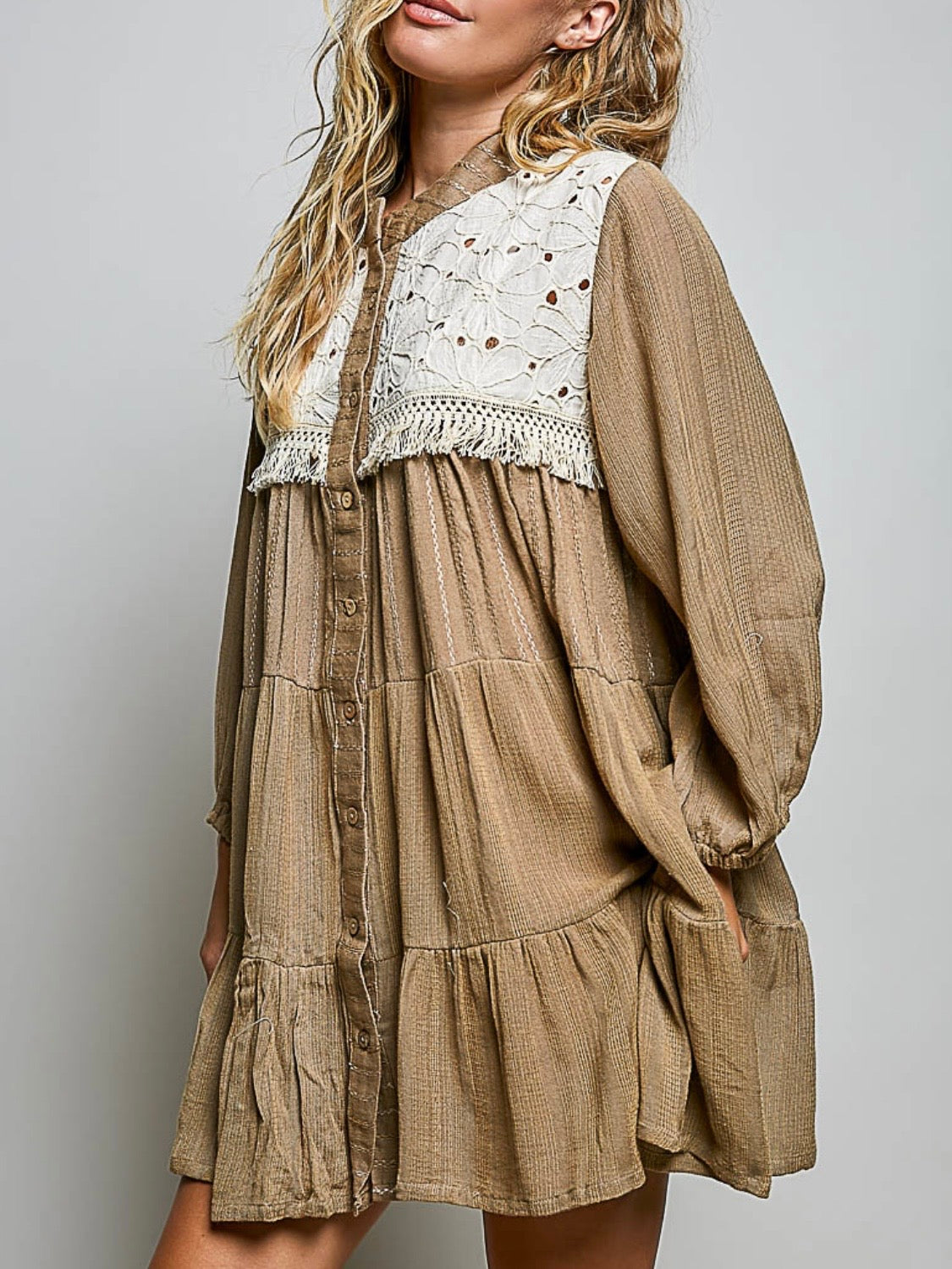 Brown embroidered details sleeveless maxi dress