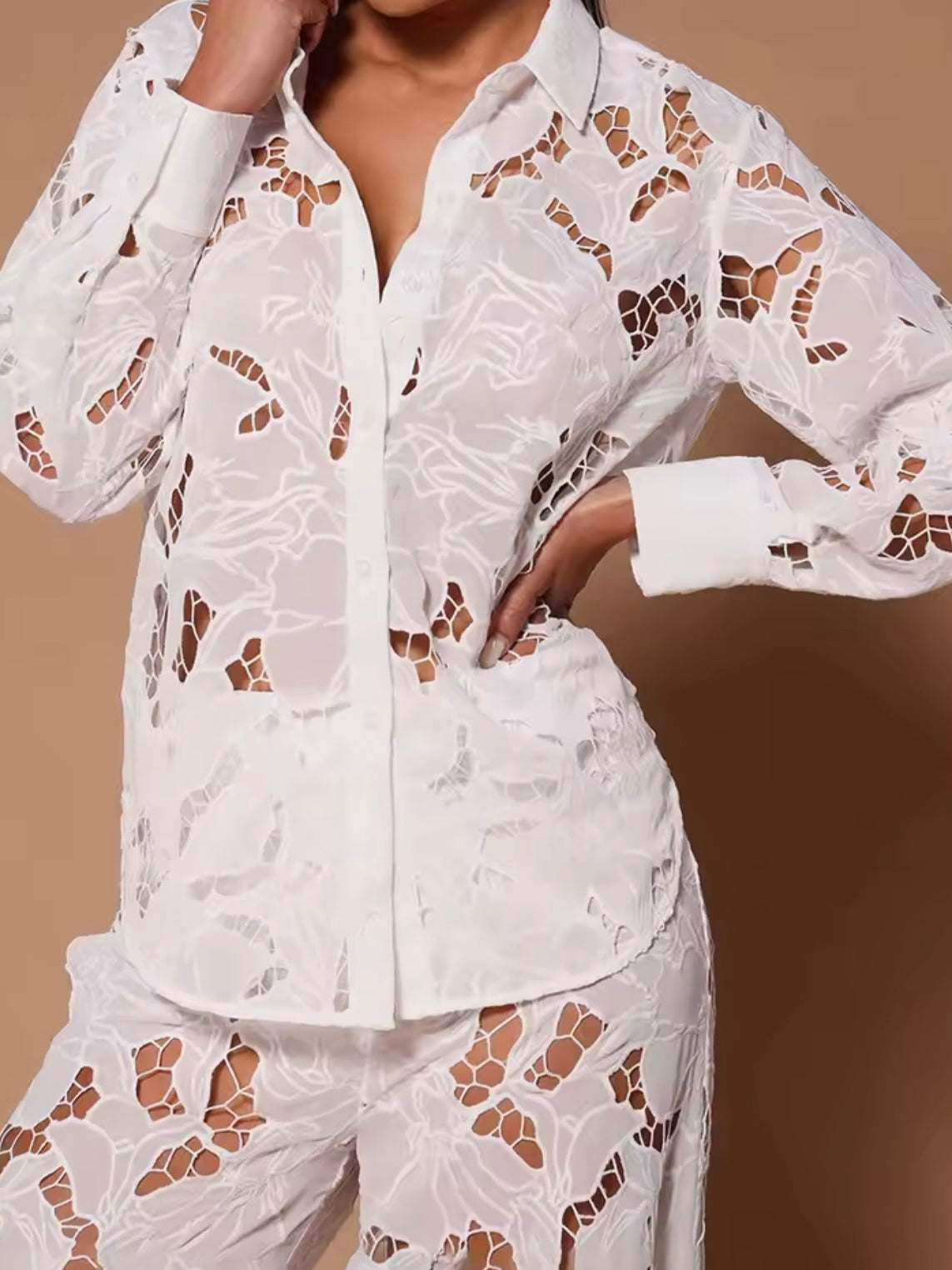 White lace set of 2 shirt and pants