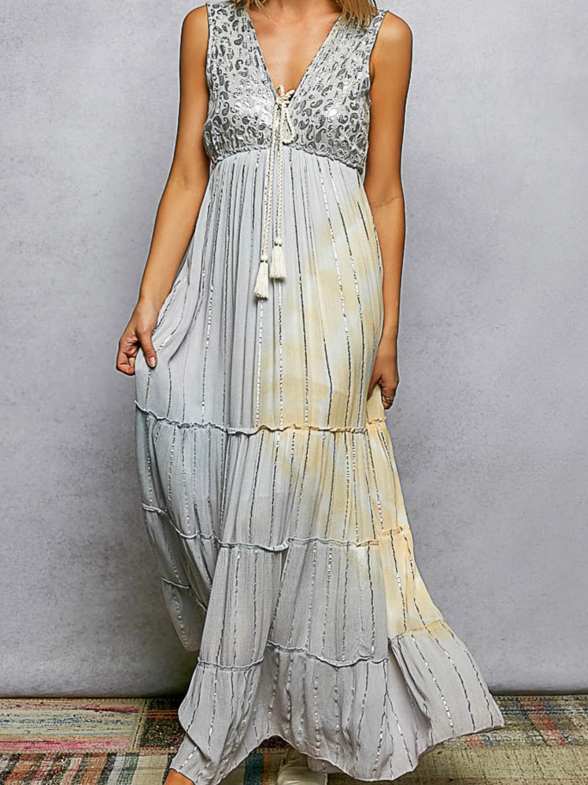 Light grey and light yellow printed sleeveless maxi dress