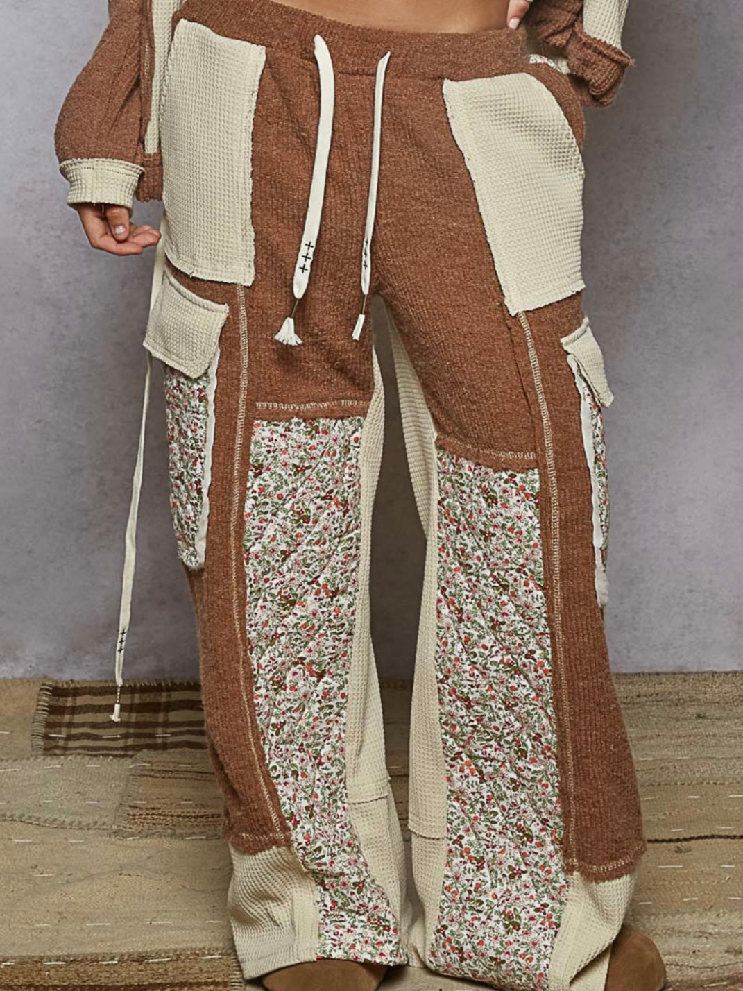 Brown and beige wide mix fabrics set poncho and pants