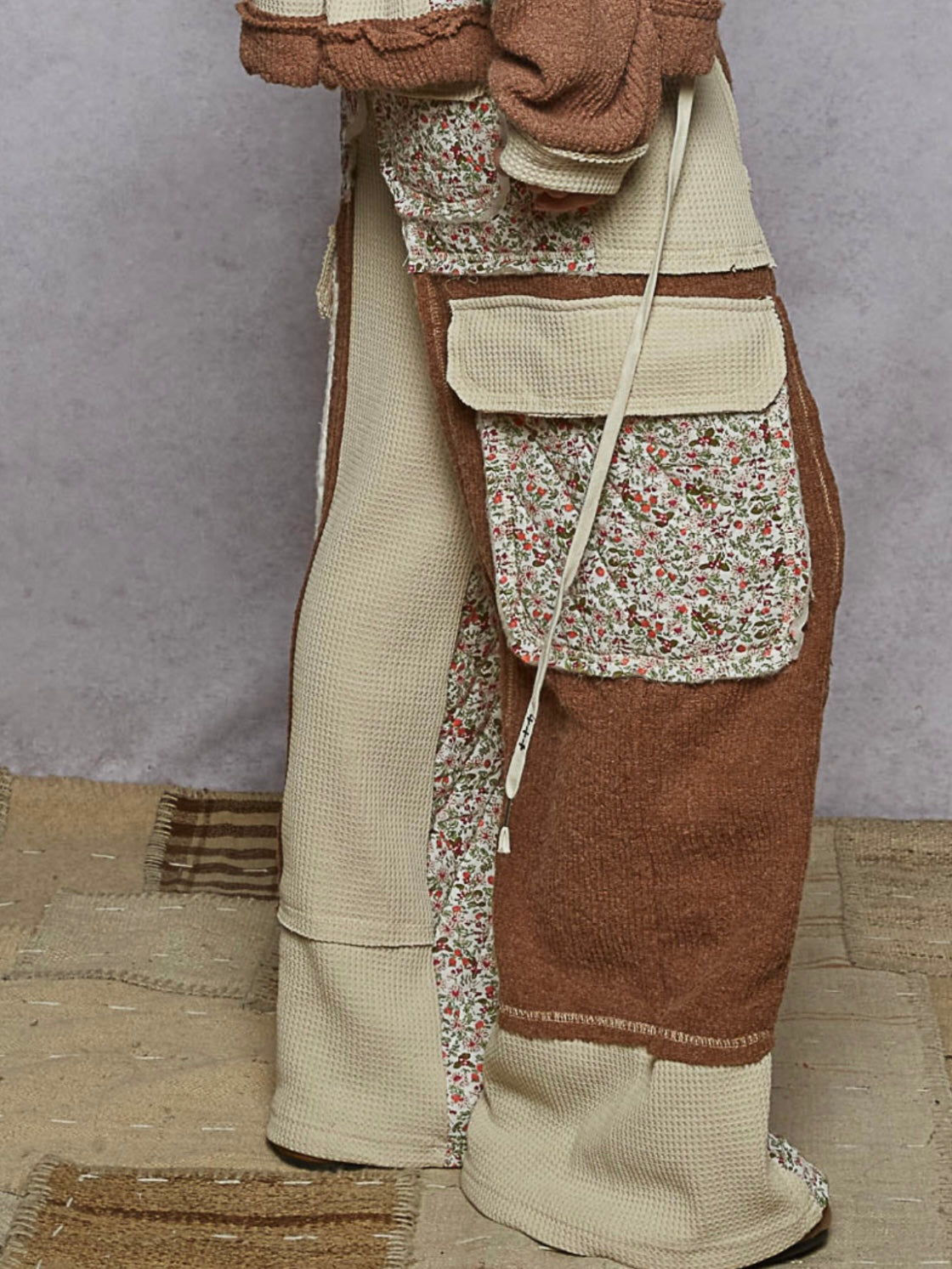 Brown and beige wide mix fabrics set poncho and pants