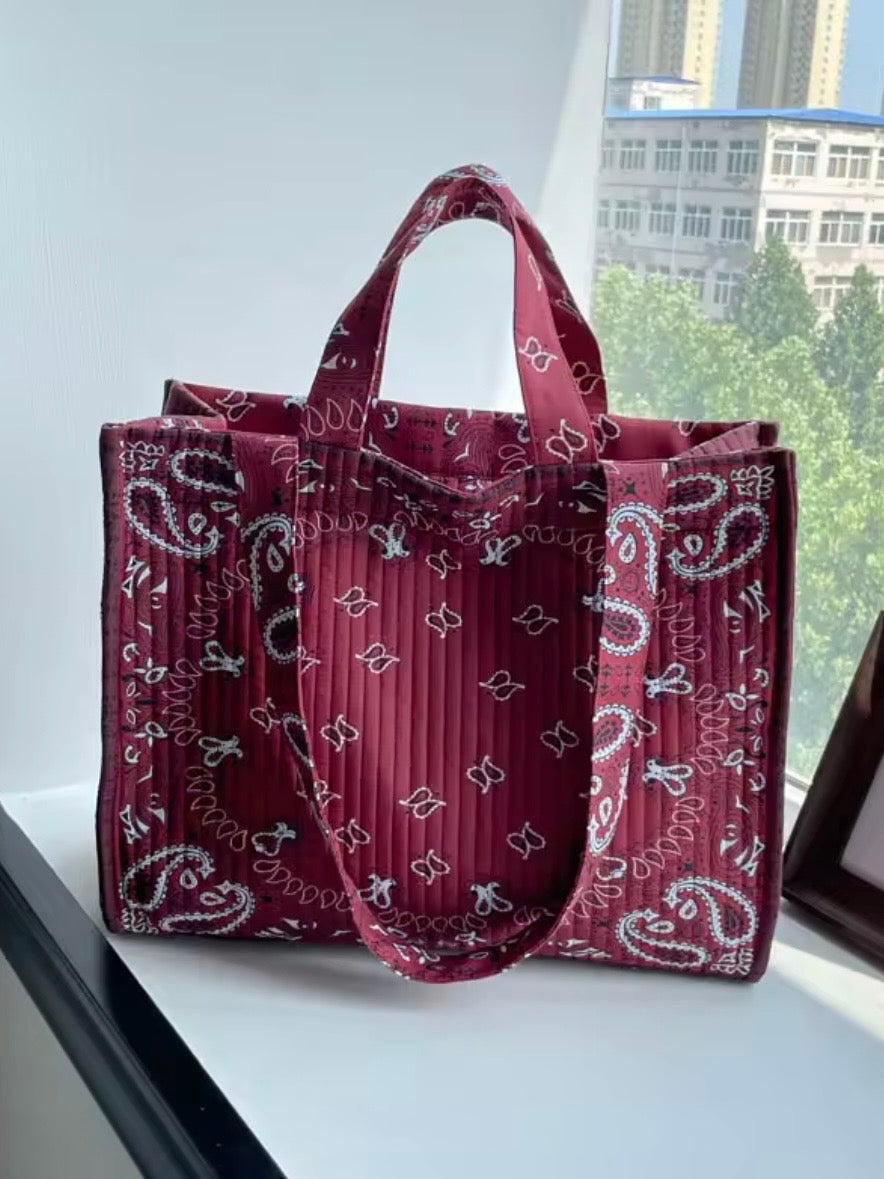 Colors tote plush bag