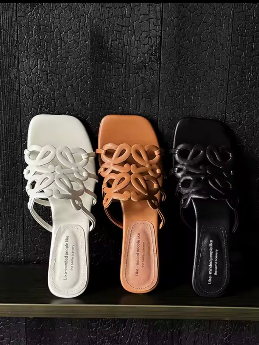 Solid colors slides mid heel sandals