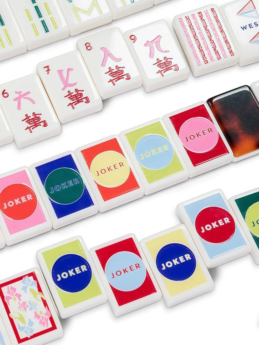 White and tortoise back joker Mahjong tiles set and mat
