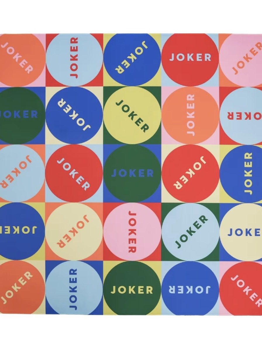 White and tortoise back joker Mahjong tiles set and mat