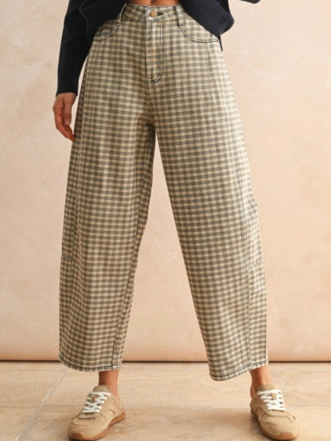 Mini Checker Pattern Barrel Pants