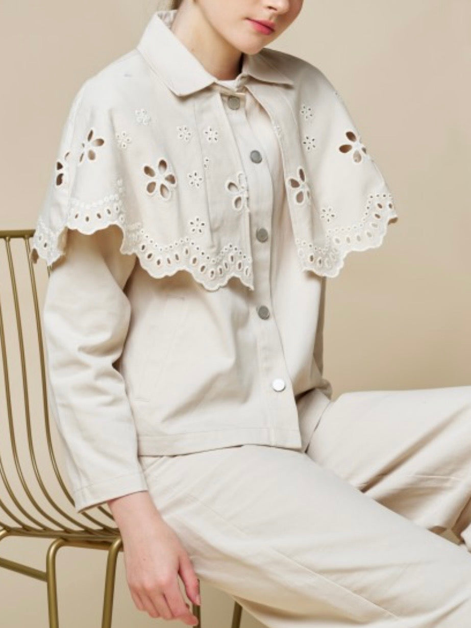 Beige cutout details big neck flaps jacket