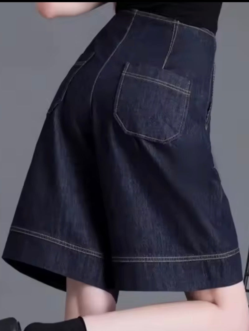 Dark blue plated Bermudas jeans long shorts pants