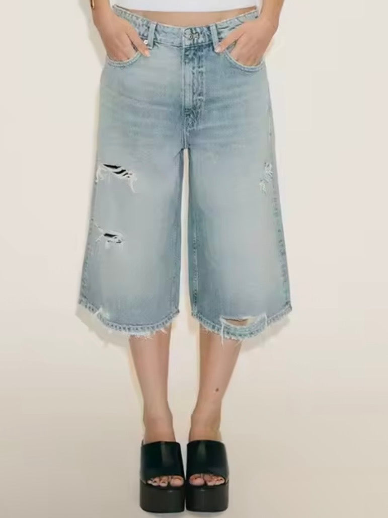 Light blue destroyed Bermudas jeans long shorts pants