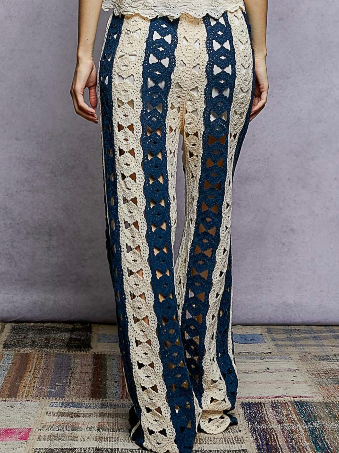 Knitted crochet two colors pants