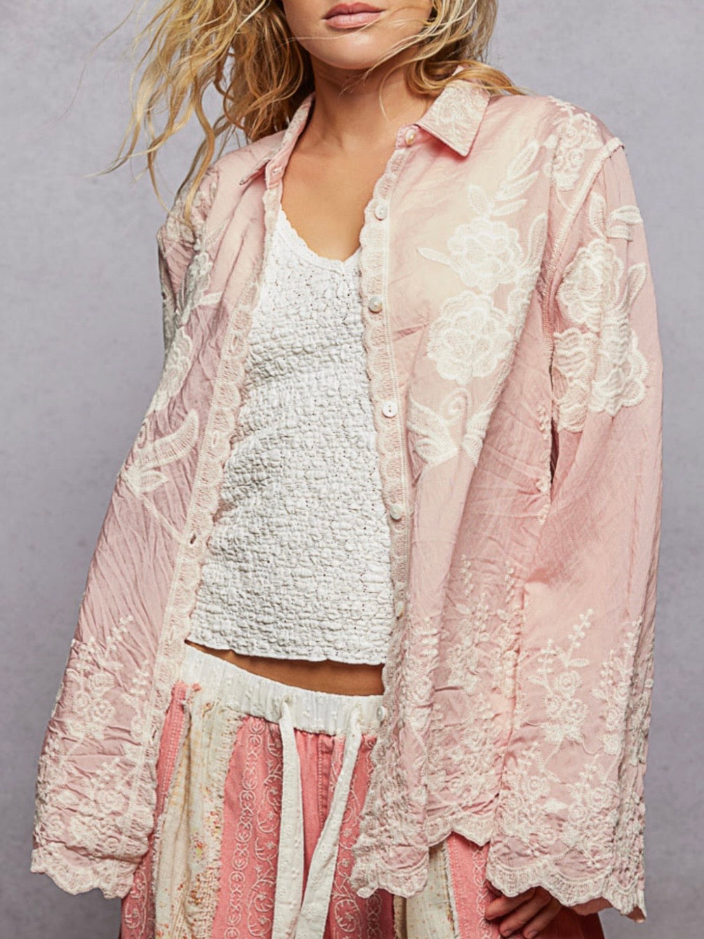 Solid color embroidery shirt