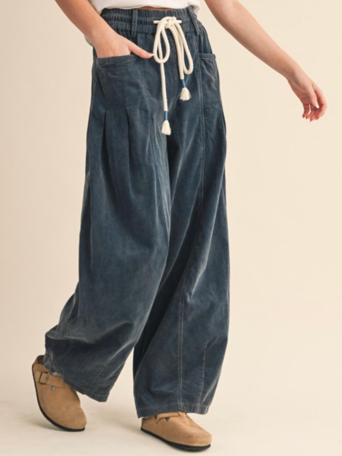 Blue corduroy drawstring barrel pants