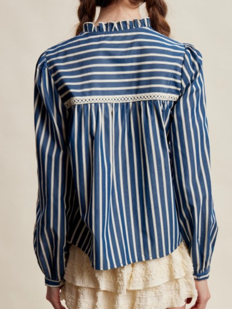 Striped long sleeves shirt