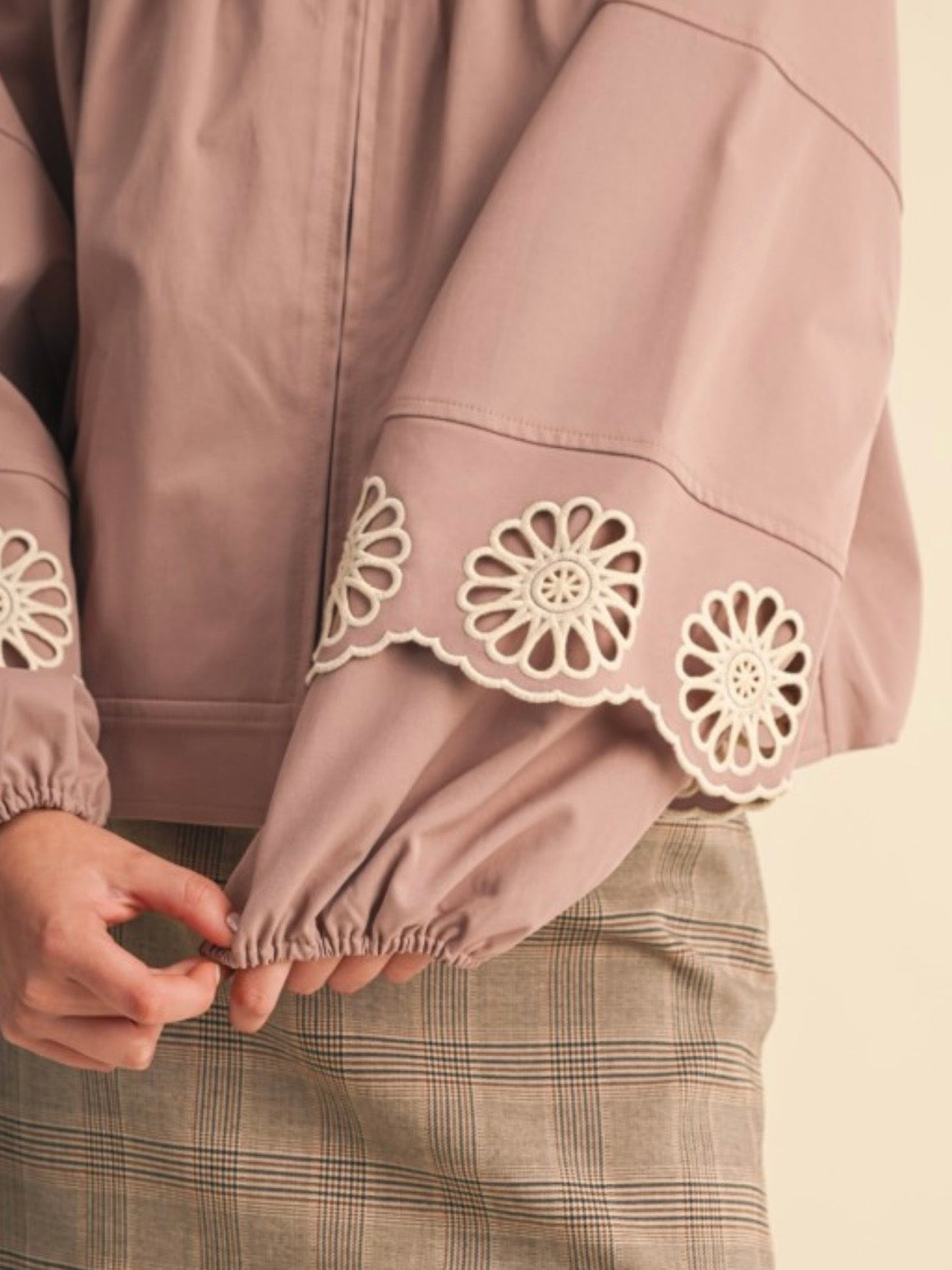 Ash rose zipper embroidered details jacket