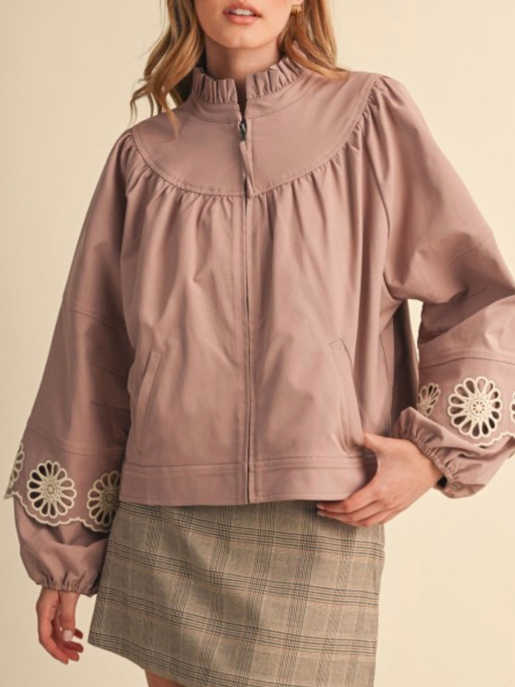 Ash rose zipper embroidered details jacket