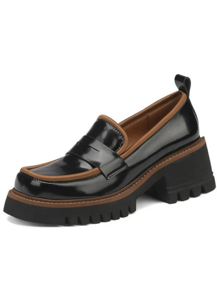Black and brown platform Oxford shoes
