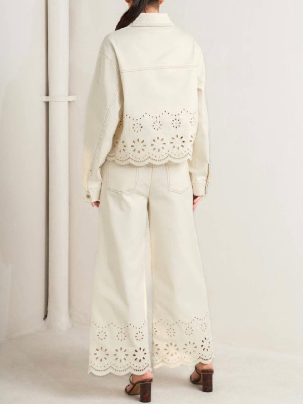 Beige twill set of 2 jacket and pants