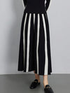 BIcolored pleaded black and white wide midi skirt