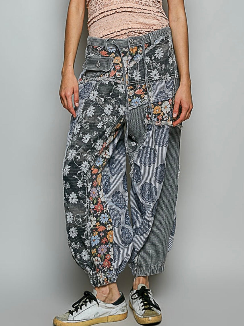 Grey striped florals print patched joggers pants