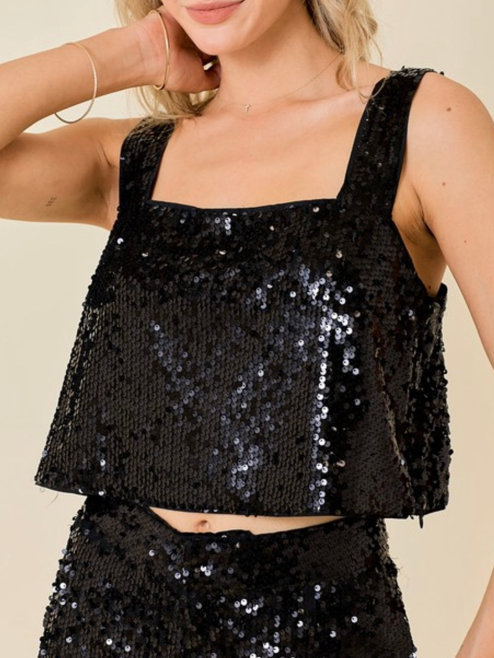 Black sequins set of 2 top and pants