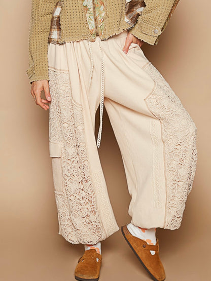 Patched pockets lace crochet wide pants