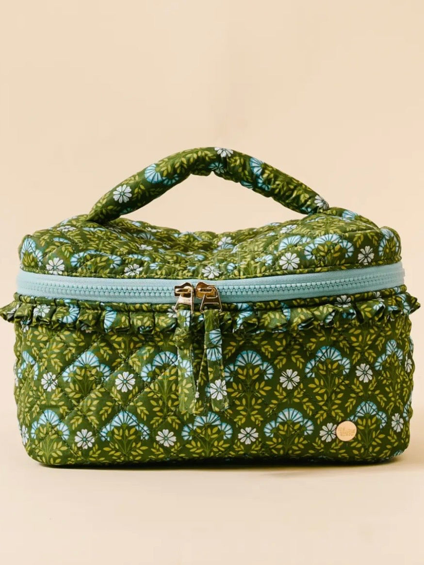 Green floral cosmetics and multifunctional quilted pouch bag