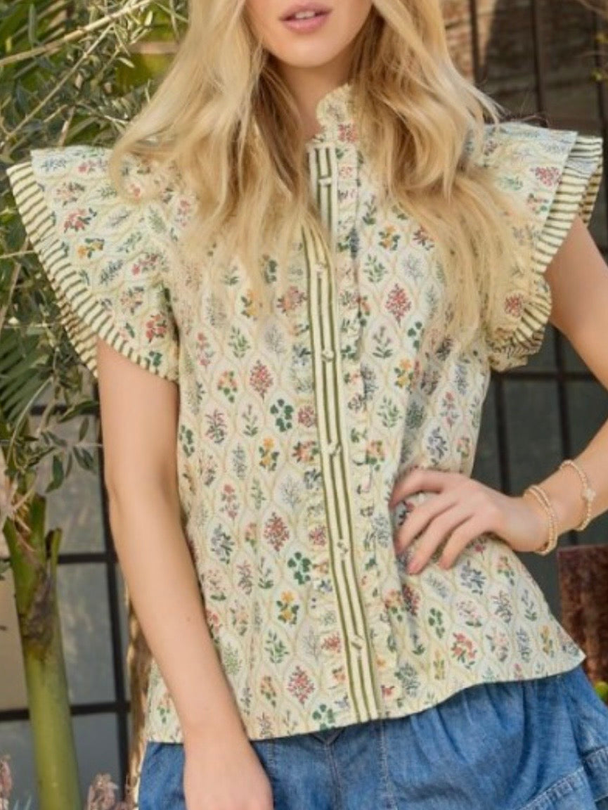 Light green ruffle short sleeves shirt blouse