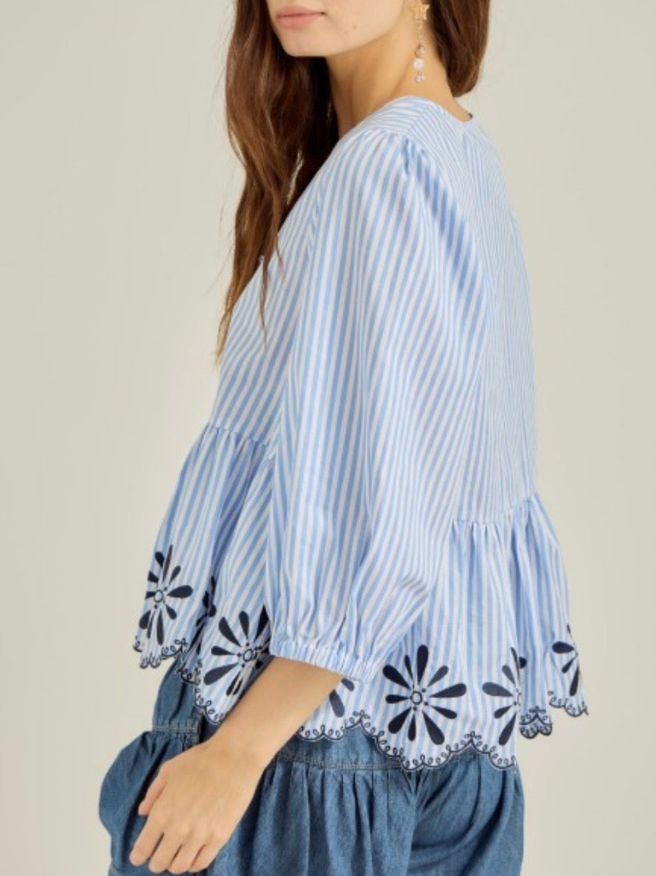 Blue and white striped floral embroidered hem 3/4 long sleeves shirt