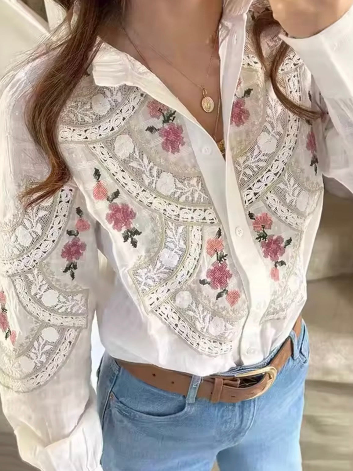 White embroidered floral long sleeves shirt
