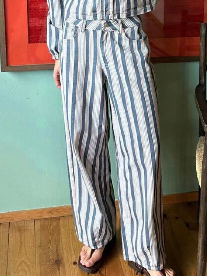 Blue, red and white striped print Pattern wide Pants