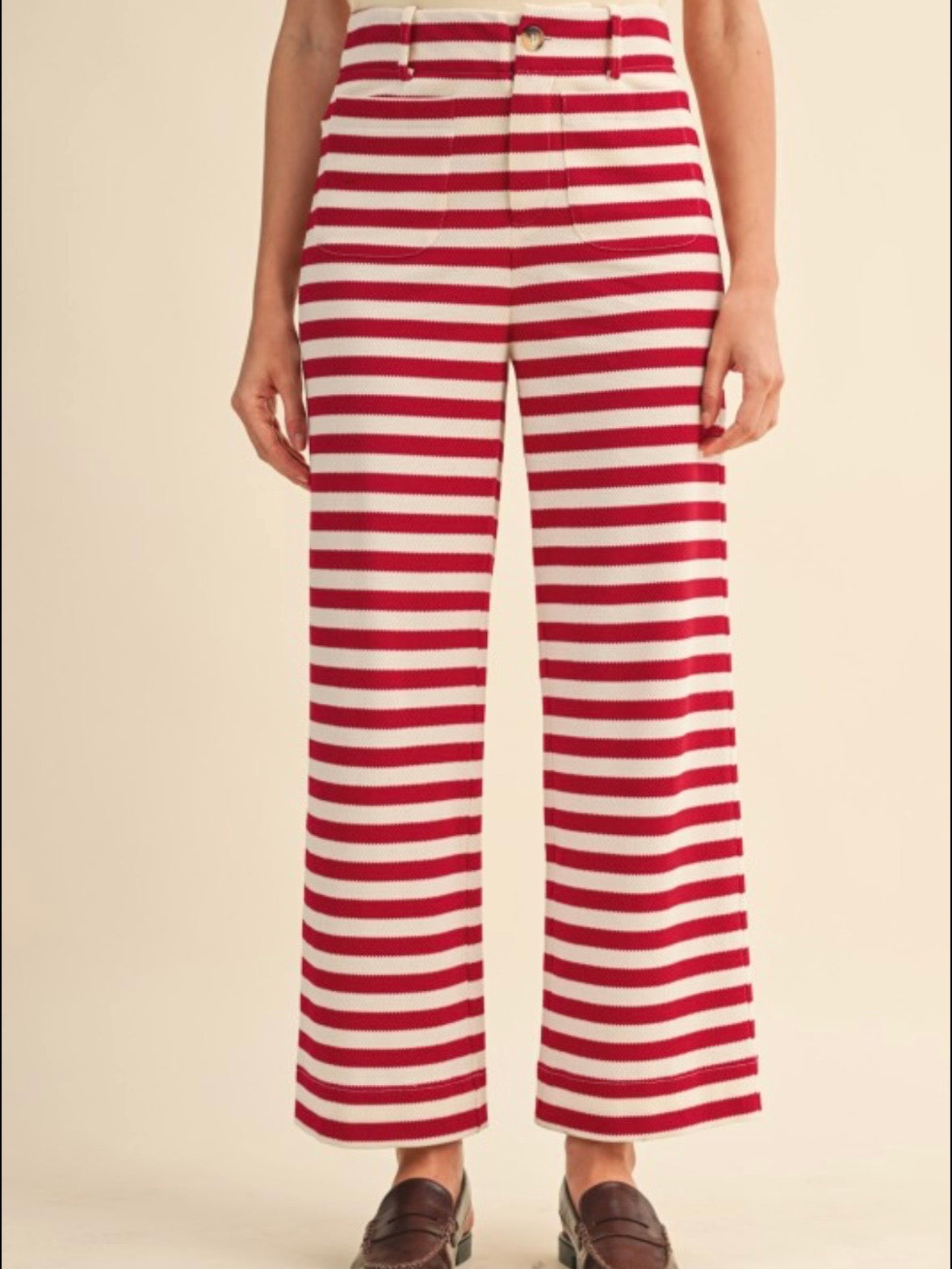 Red horizontal striped fabric straight roll up Capri pants