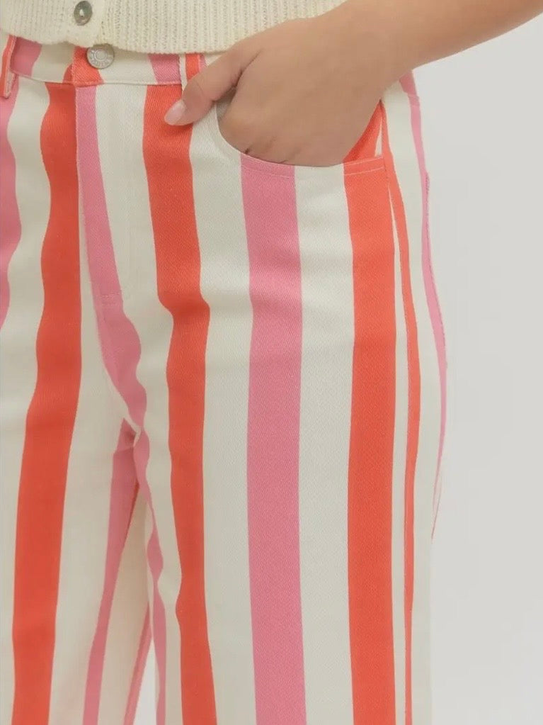 Color striped fabric straight Capri pants