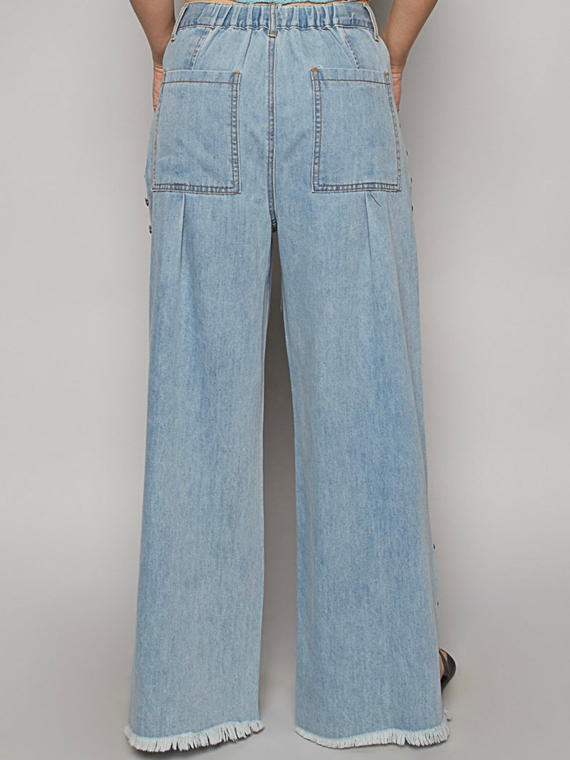 High-Waisted Loose Buttoned Jean Pants