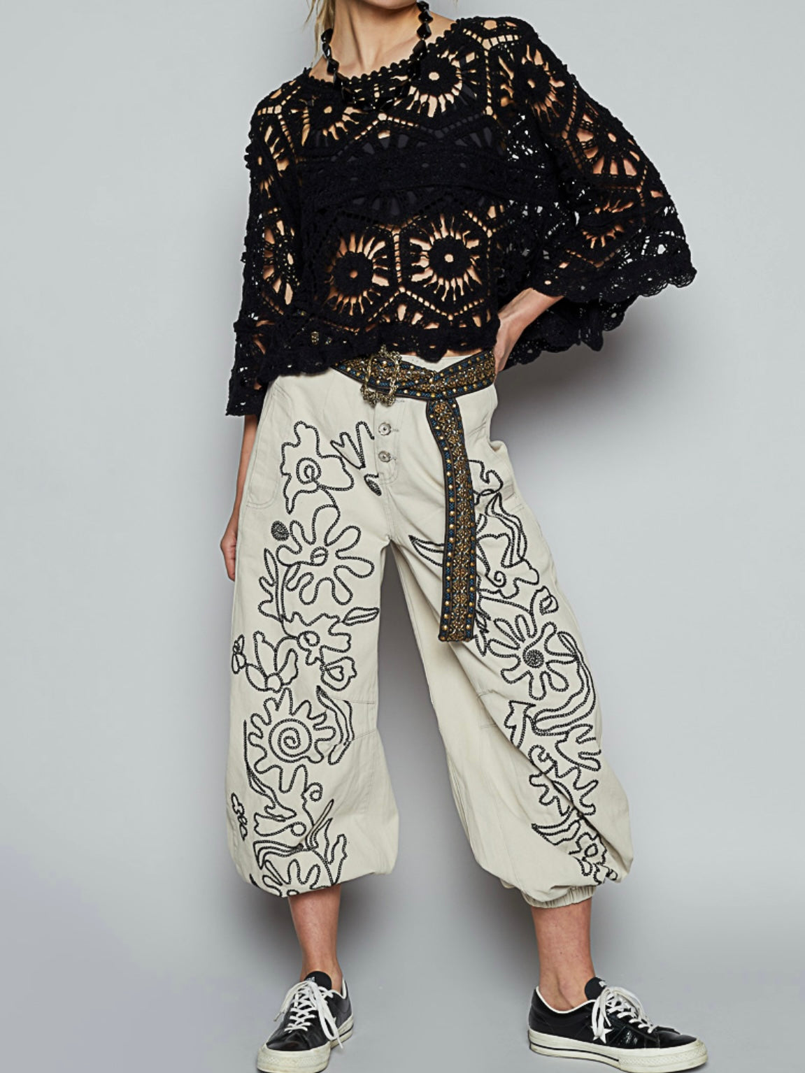 Black long sleeves crochet top