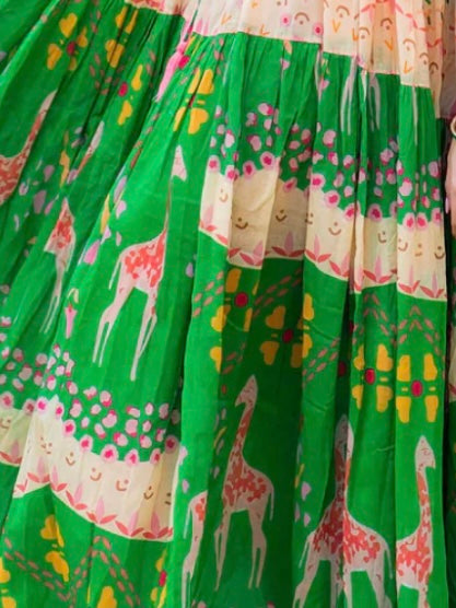 Green giraffes print sleeveless maxi dress