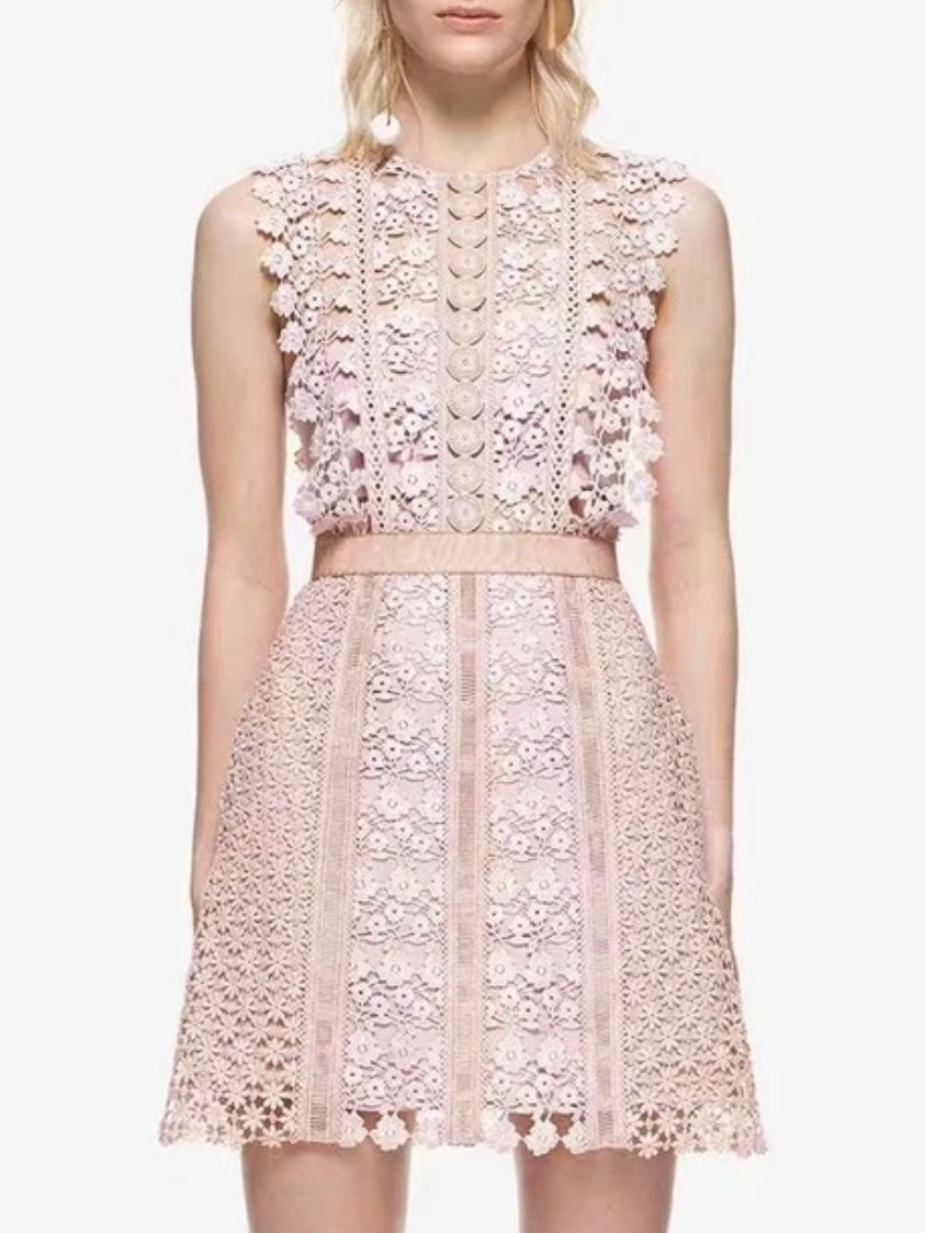 Light pink lace short dress