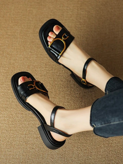 Black flats sandals